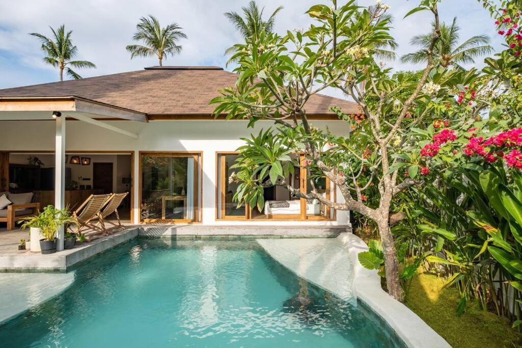 Designer New 3Bdr - Lush Garden+Pool Villa Gili Trawangan Buitenkant foto
