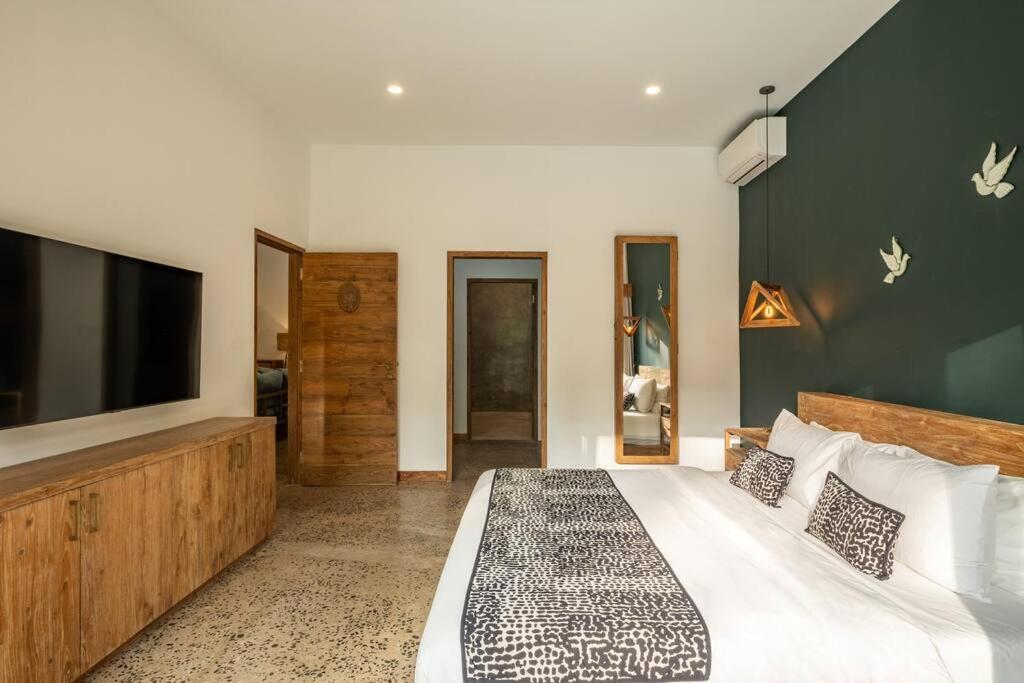 Designer New 3Bdr - Lush Garden+Pool Villa Gili Trawangan Buitenkant foto